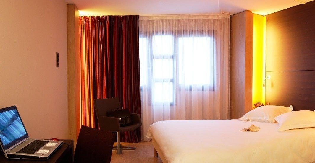 Hotel Oceania Nantes Aeroport Bouguenais Buitenkant foto